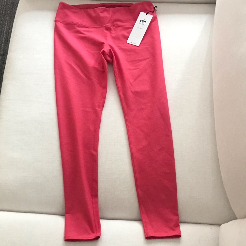 Brand new ALO Yoga Leggings